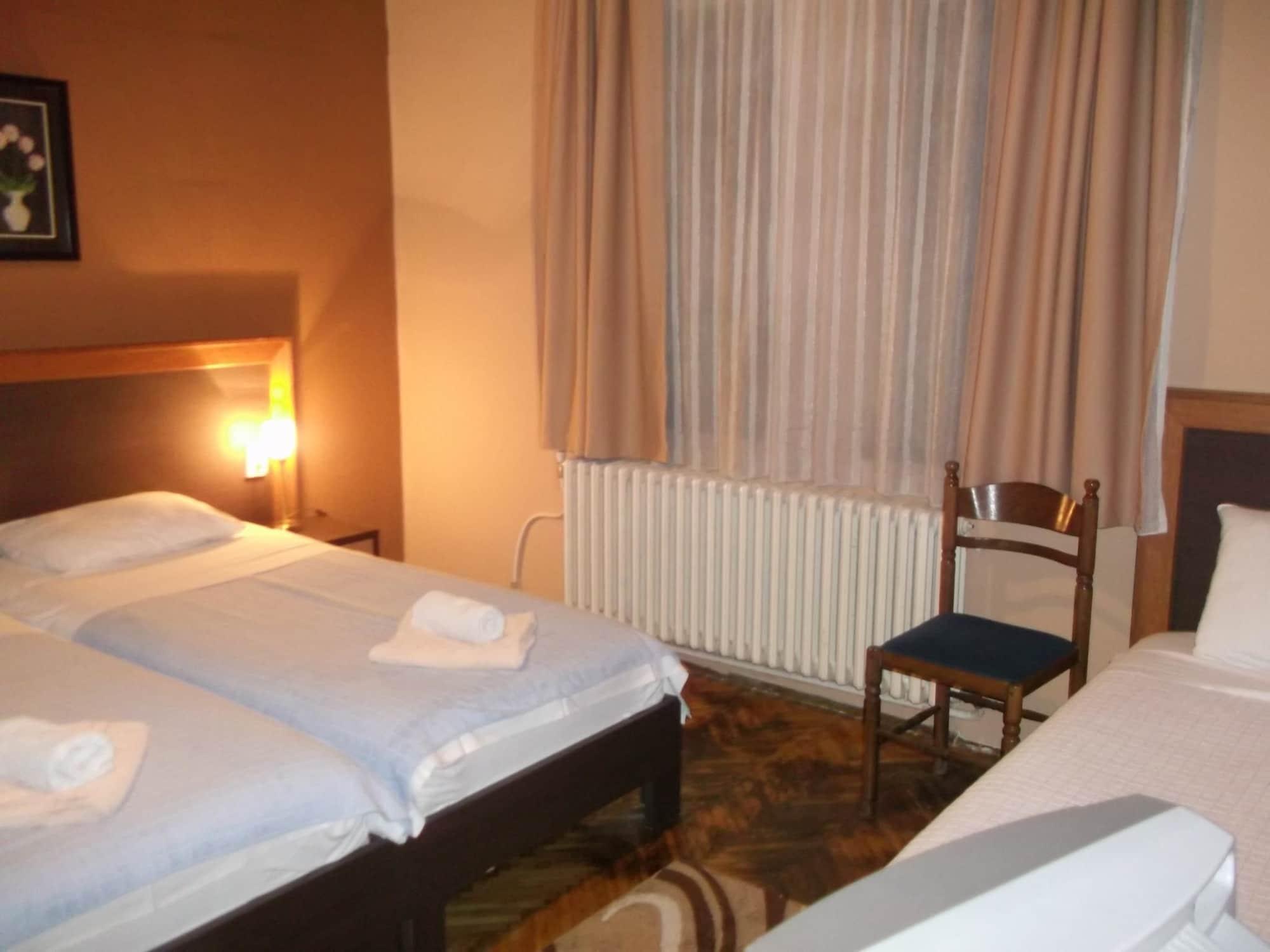 Vila Silia Skopje Esterno foto