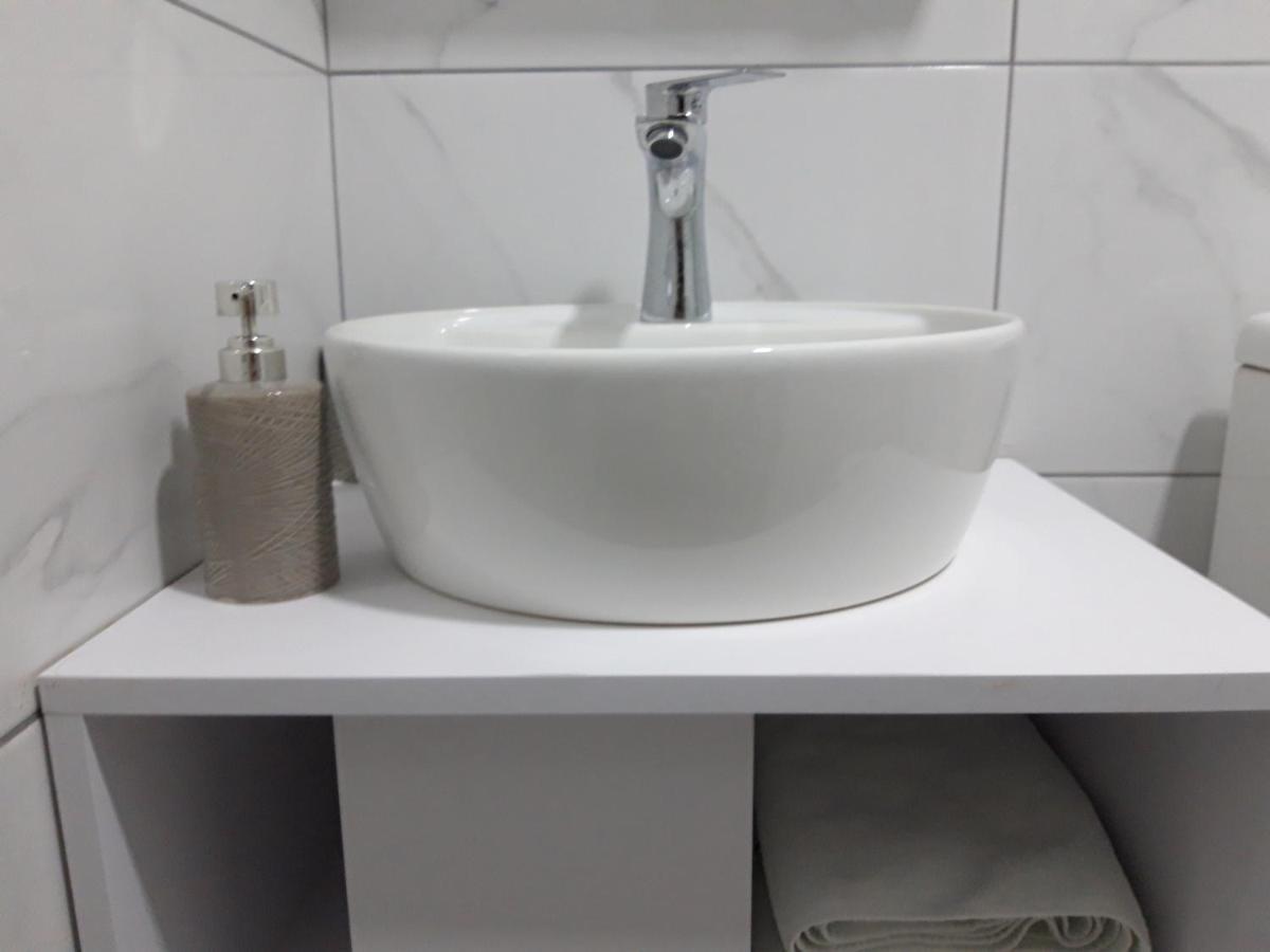 Vila Silia Skopje Esterno foto